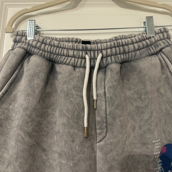 BooHoo Sweatpants - Picture 5 of 8